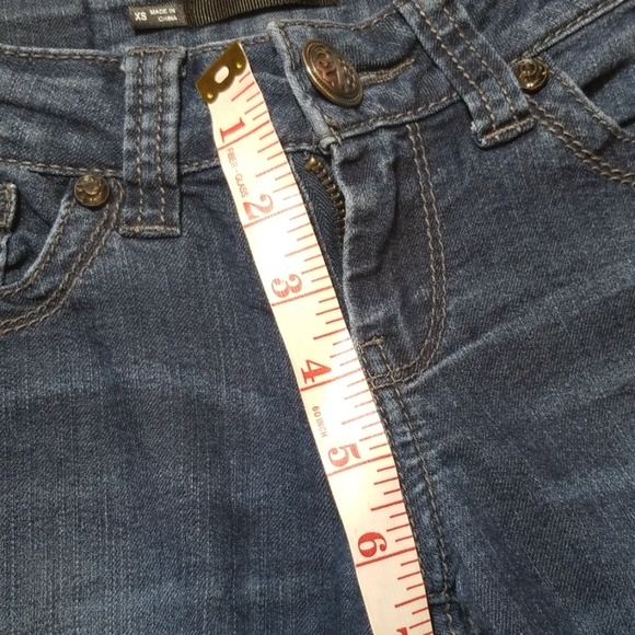 3/$20 MAURICES | Skinny Jeans Size XS Dark Wash - Picture 6 of 7